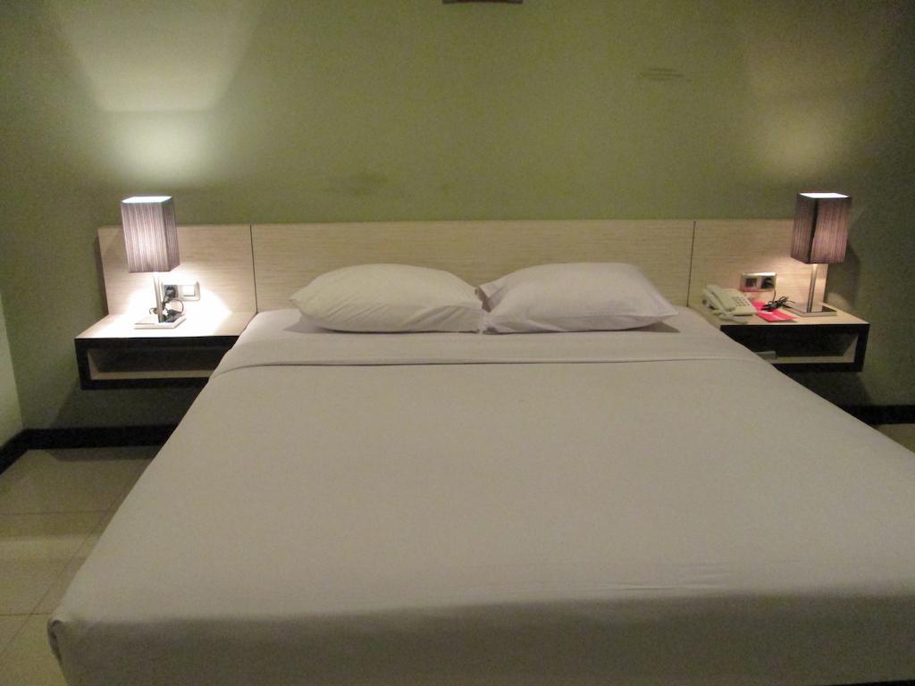 N3 Hotel Cakarta Oda fotoğraf